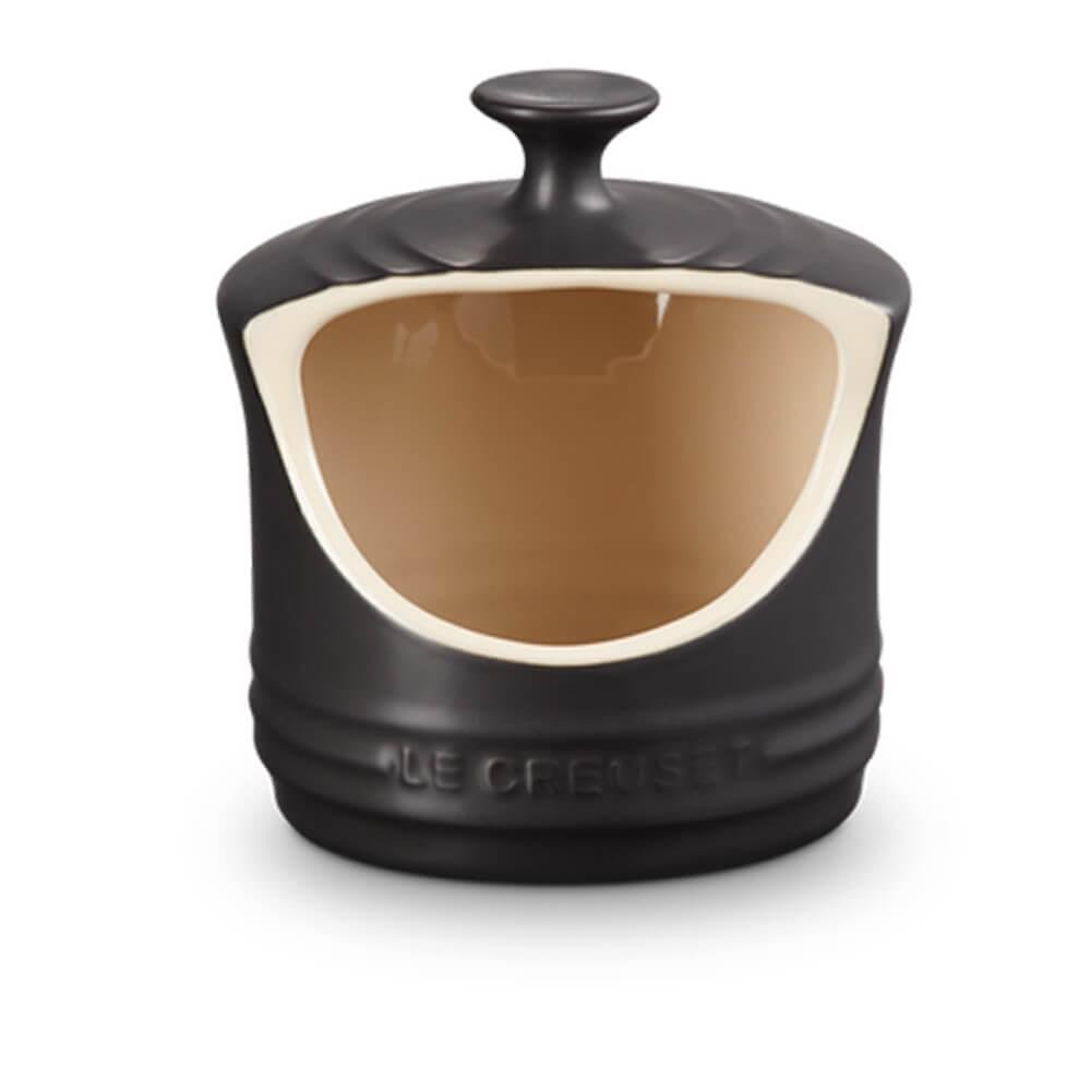 Experience Le Creusets Cooking Performance and Culinary Benefits